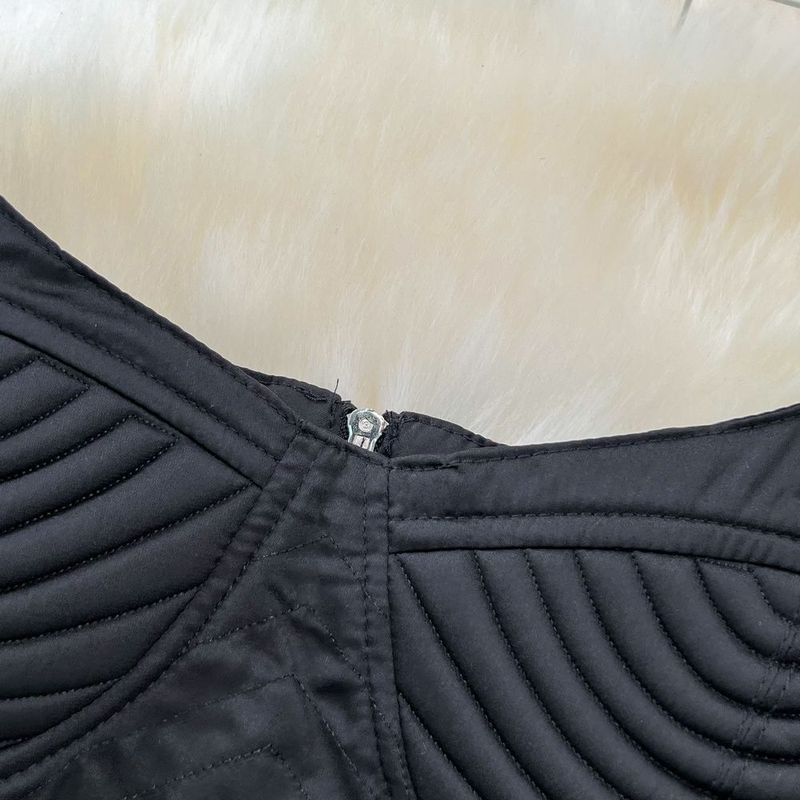 Camisola de color en contraste para mujer, traje de dos piezas, falda con estampado de letras de longitud media adelgazante, cintura alta_voghion.com