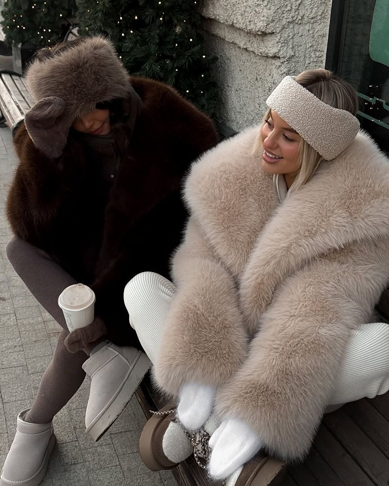 Damenbekleidung Luxus Kunstpelzmantel Damen Wintermode Kragen Flauschige Umweltfreundliche Fuchspelzähnliche Jacke Für den Großhandel_voghion.com