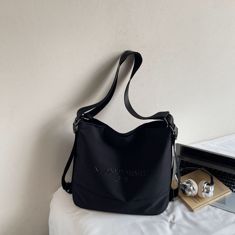 Borsa a tracolla versatile in tela testurizzata, di grande capacità, casual, per donna, 2025, nuova moda_voghion.com