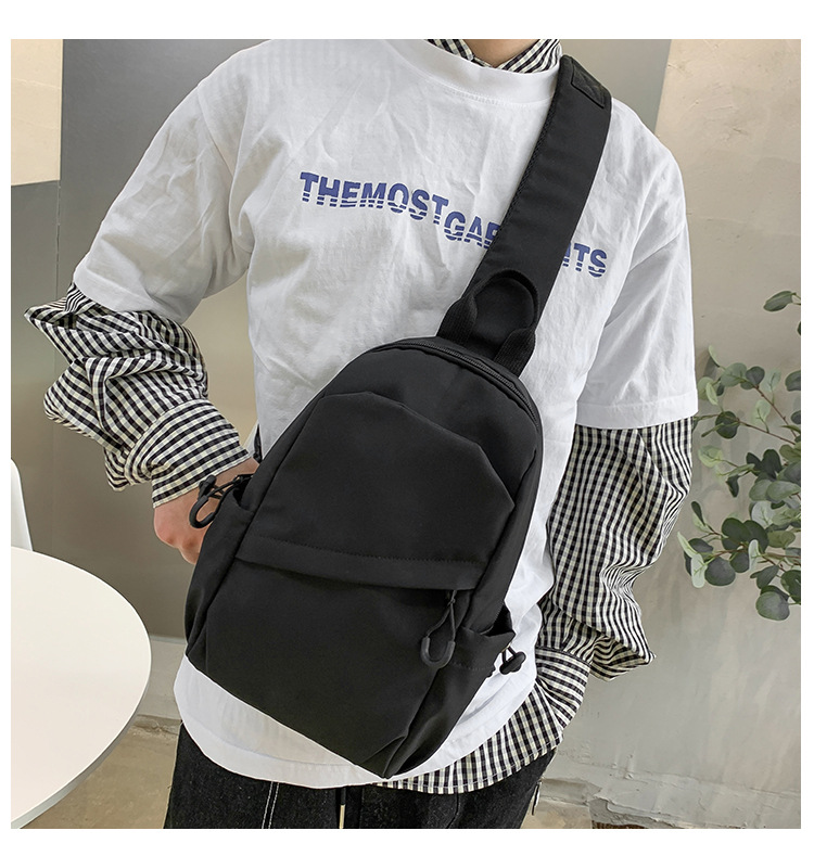 Männer Casual Outdoor Diagonal Kreuz Minimalistische Koreanische Version Brust Wasserdichte Stoff Einfarbig Design Kleine Tasche Können_voghion.com