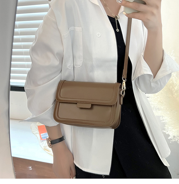 Correa Transmisión en vivo Estilo caliente Spot One Piece Dropshipping 2023 Primavera Pequeño bolso cuadrado Todo fósforo Bolso bandolera de un solo hombro Moda para mujer_voghion.com