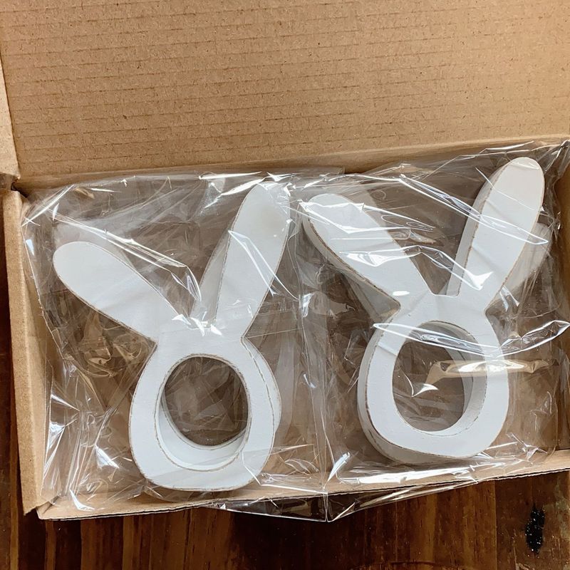 Spring Easter rabbit egg wood chip pendant home party party decoration hand painted wood chip window sill pendant_voghion.com