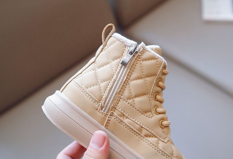 Botas Martin de cuero para niños ShoeGlobe de invierno 2024 con forro polar, gruesas, cálidas y a cuadros, para niños y niñas, estilo coreano transfronterizo._voghion.com