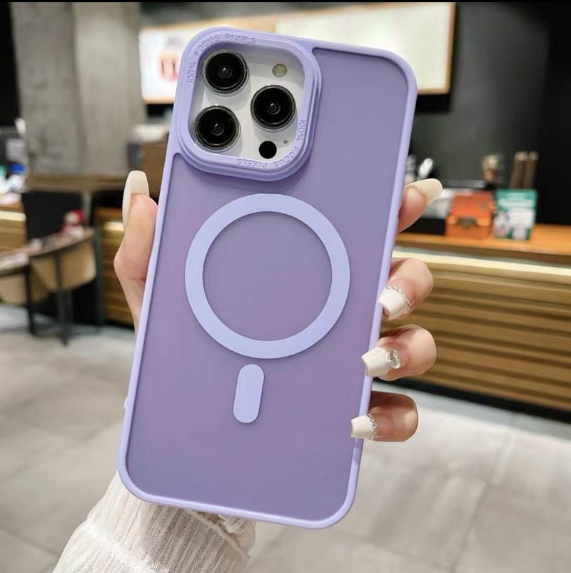 Phone Case & Covers Hardware Magnetic Suction Suitable Frosted Mobile Phone Case Skin Feeling Protective Cover_voghion.com