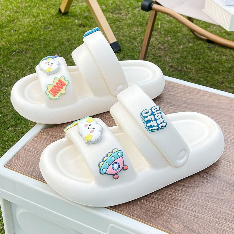 Female Student Internet Celebrity Wearing Outdoor Wear, Two Pairs Summer Outings, Thick Soles Anti Slip And A Feeling Of_voghion.com