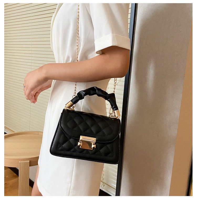 Borsa a tracolla piccola con catena quadrata, classica coreana alla moda INS Ladies 2025, stile celebrità di Internet_voghion.com