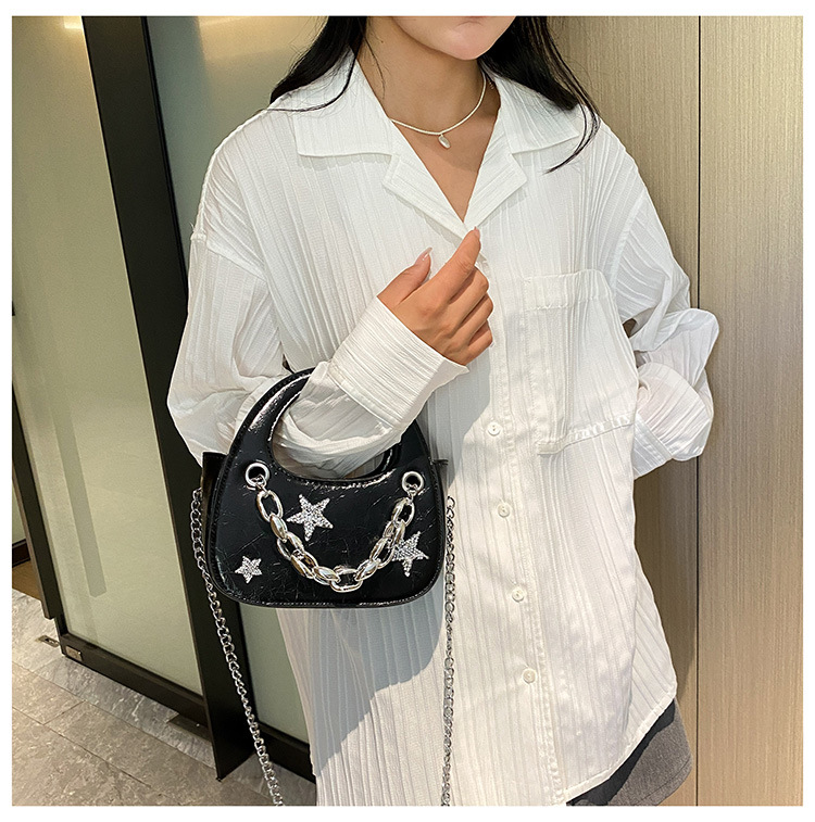 Trendy Hot Girl Light Luxury Small Bag 2023 New Star Chain Borsa a semicerchio Borsa a tracolla di fascia alta all-match di nicchia_voghion.com