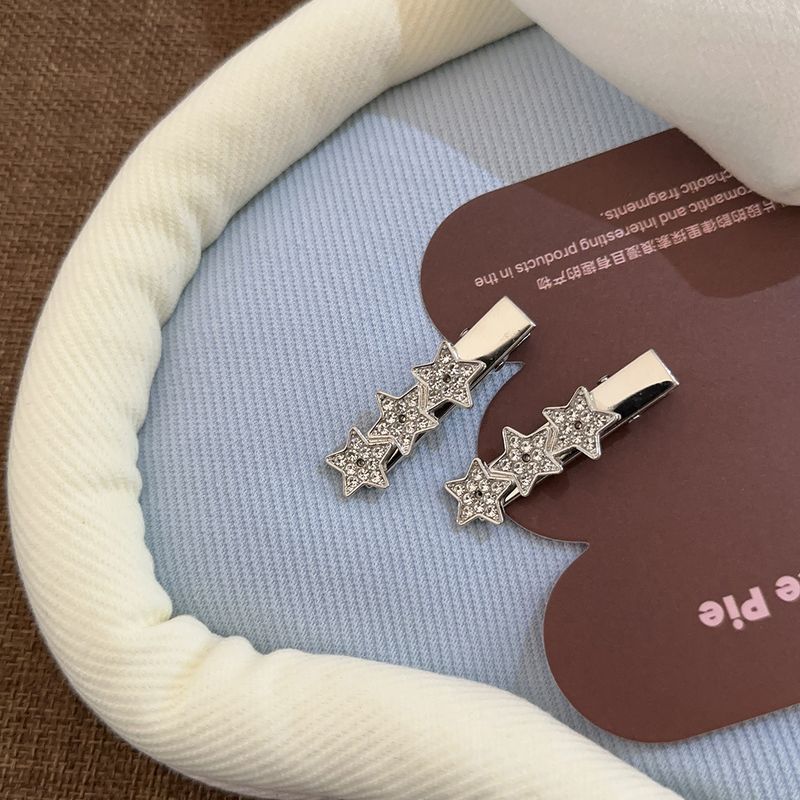 Horquilla de metal con forma de estrella de amor de diámetro completo Y2K, dulce y sexy, con flequillo para la frente, pinza de pico de pato para chica, accesorios para el cabello para mujer_voghion.com