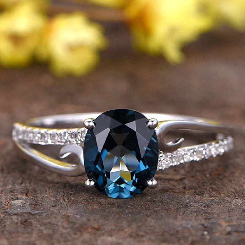 Fashion Trendy Rings for Women Sier Jewelry Oval Shape Sapphire Zircon Gemstone Finger Ring Wedding Promise Party Gift_voghion.com