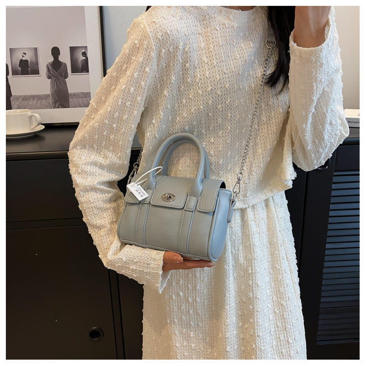 Τσάντα κινητού τηλεφώνου Messenger Bag Messenger Bag Chain Bag Temperament Μίνι χαρτοφύλακας υψηλής αισθητικής 2023 καλοκαίρι νέο στυλ_voghion.com