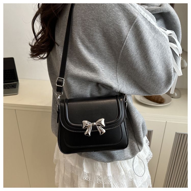 Fashion Messenger Bag Niche Design Small Square Bag Shoulder Bag Handbag_voghion.com