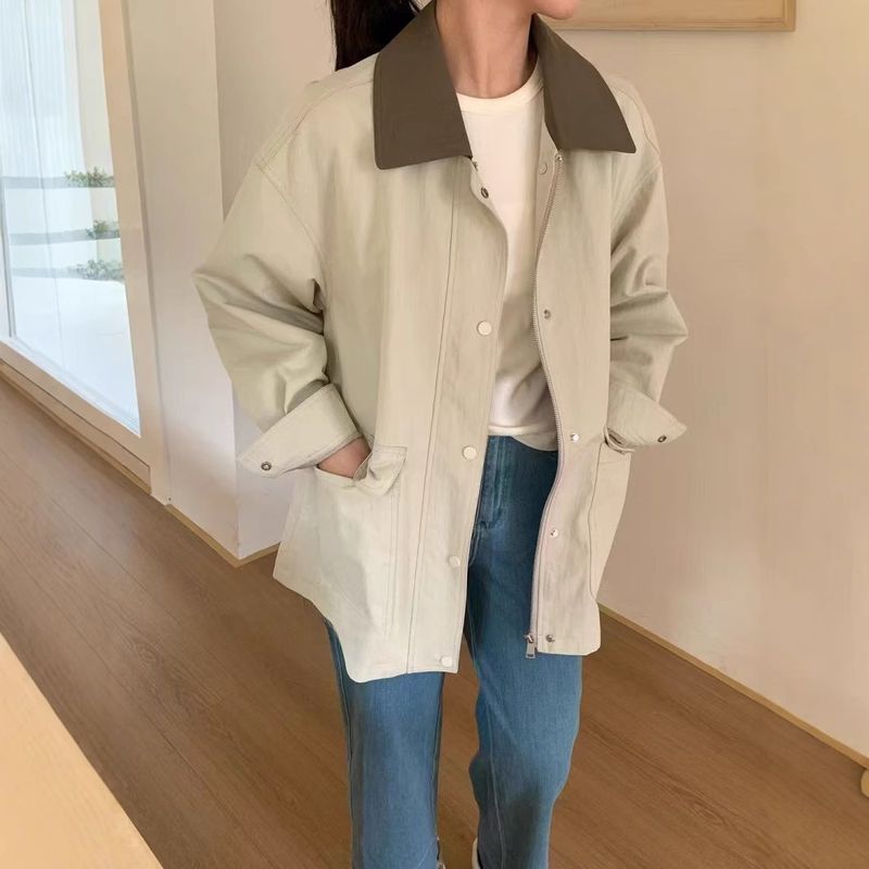 Trench coat da donna in stile coreano, versatile, di media lunghezza, con tasche grandi, color block, con colletto rovesciato, autunno 2025_voghion.com