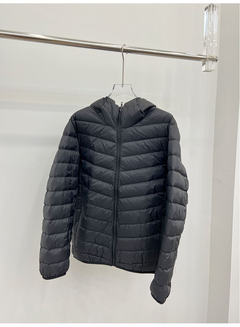 Chaqueta de plumón ligera y plegable para hombre: chaqueta acolchada con capucha y corte ajustado para desplazamientos urbanos (negro/gris/menta)_voghion.com