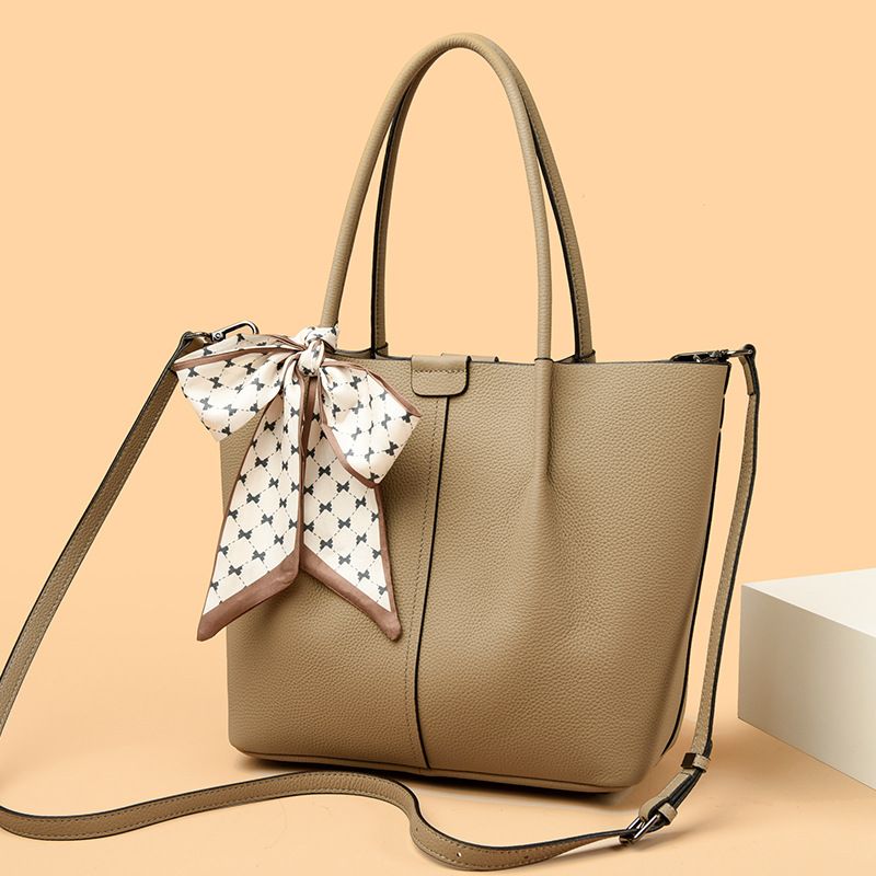 2024 new leather large capacity tote with layered cowhide, high-end single shoulder crossbody women's bag for work and_voghion.com