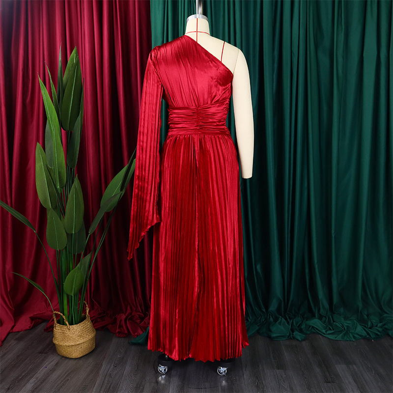 women's clothing new one-shoulder pleated long skirt oblique collar waist dress _voghion.com