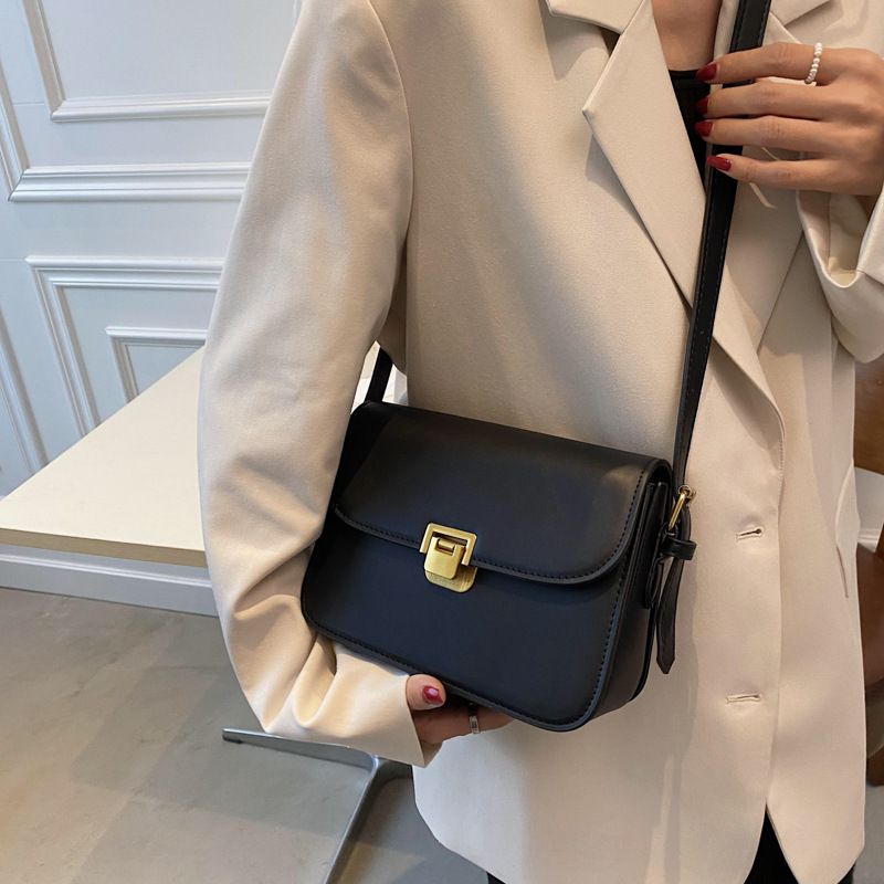 High-End für Damen 2023 Neue trendige Mode Vielseitige strukturierte Nischen-Crossbody-Tasche mit einer Schulter, quadratisch, kleine Tasche_voghion.com