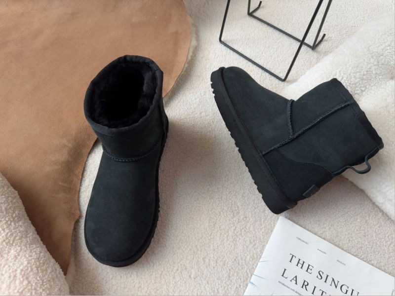 2025Winter Damen Pelz integrierte Stiefel 5854 Low Cut mit Plüsch und dicker Wollisolierung, Schnee Baumwolle rutschfeste weiche Sohle_voghion.com