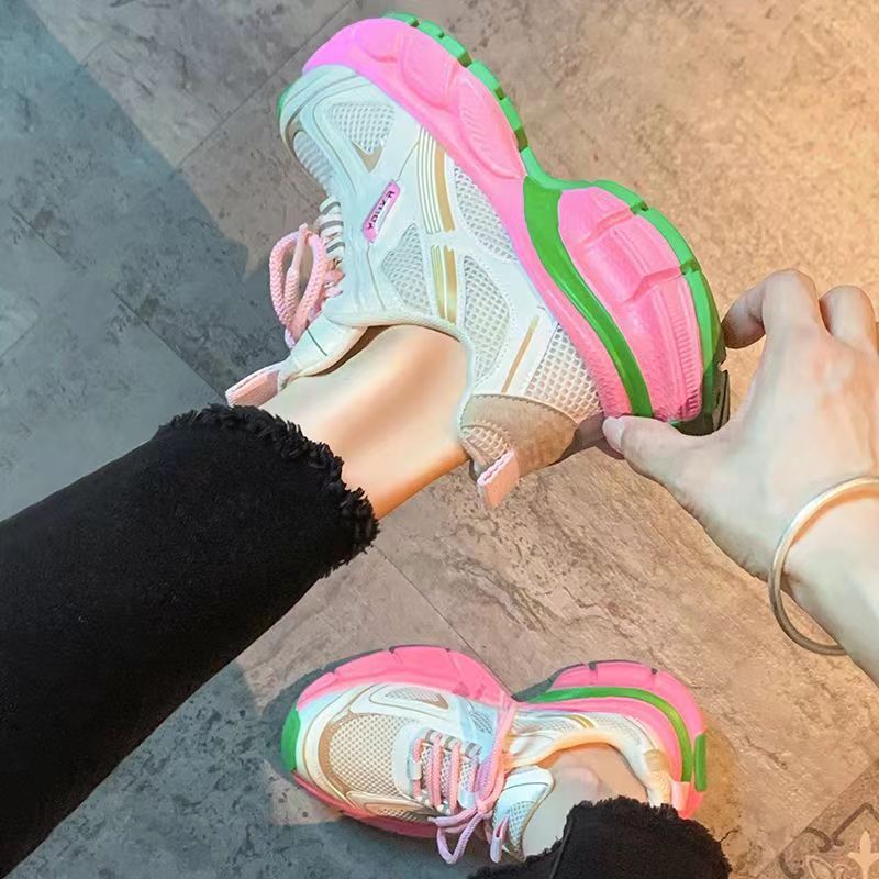 Dad Shoes For Women New Street Blasting Thick Soled Height Enhancing Versatile Foot Showing Small Casual Hong Kong Style Sports Shoes_voghion.com