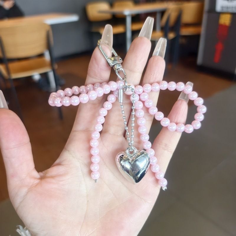 2025 New Pearl Bow Silver Heart Pendant Keychain_voghion.com