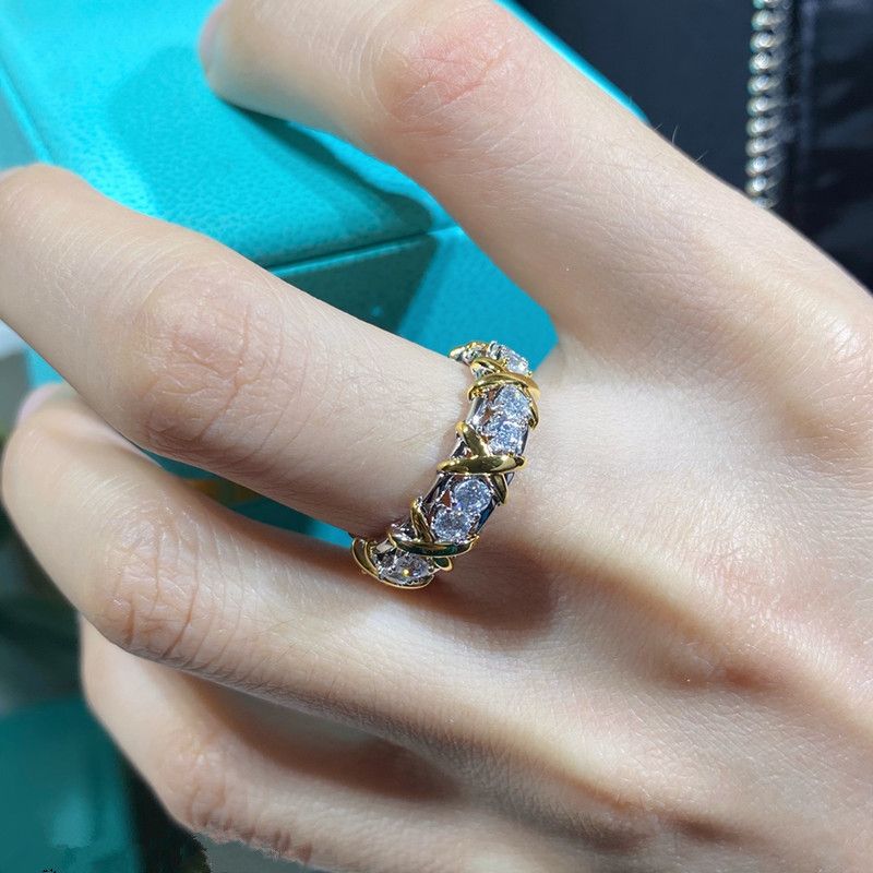 Tijia High Edition Cross Colored Split Thick Gold Plated Diamond Ring Handicraft For Men And Women_voghion.com
