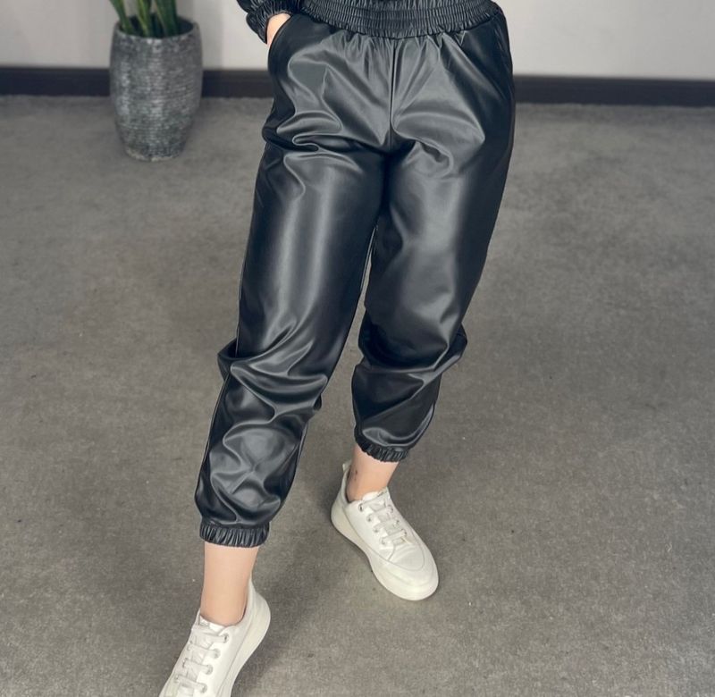 Women's Slim-Fit Faux Leather Pants – High Waist Stretch Skinny Trousers For Streetwear (S-XL)_voghion.com