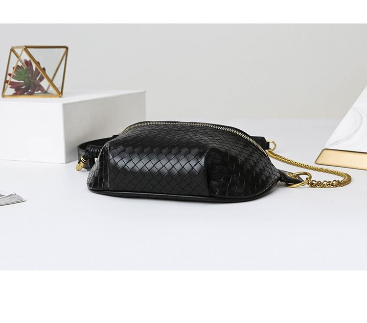 Tasche 2023 neue trendige Netzrote Nischentasche Damenmode All-Match-Einzelschulter-Messenger-Ins-Kette diagonale Brusttasche_voghion.com