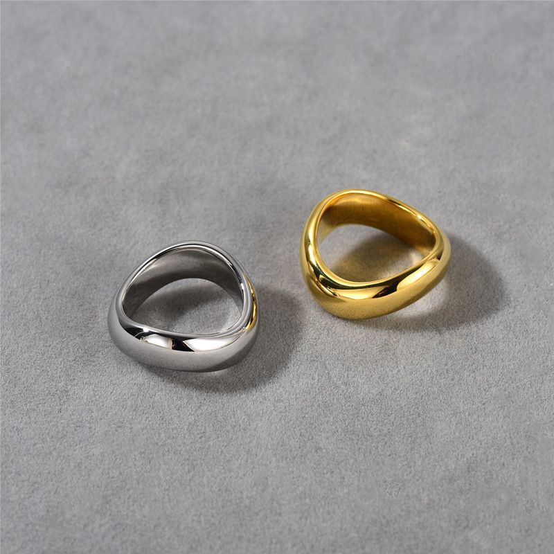 Damenschmuck Einzigartige Persönlichkeit Wellenmuster Kupferplattiert K Echtgoldring Mode Leicht Luxus Nischendesign High-End-Ring_voghion.com