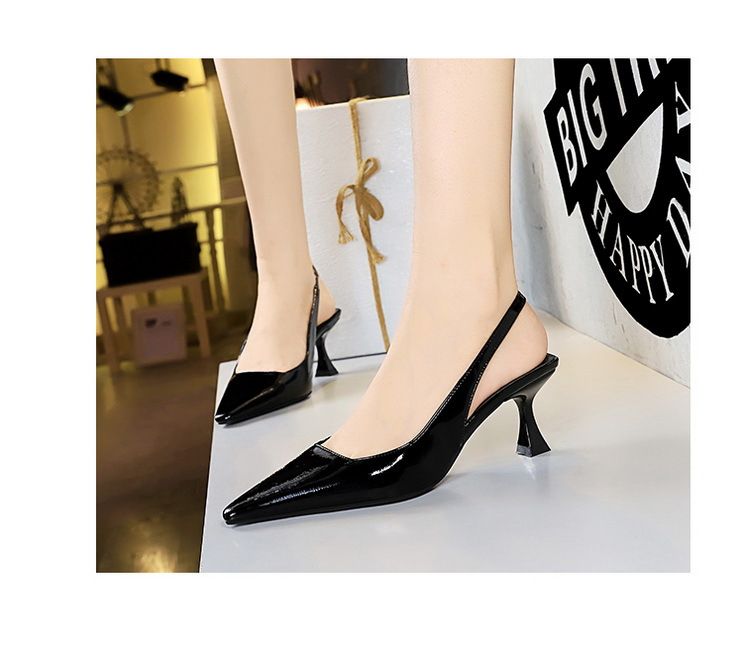 2A02 Stil Minimalistischen Damenschuhe, Weingläser, High Heels, Flache Öffnung, Kleine Quadratische Kopf, Ausgehöhlten Riemen, Und_voghion.com