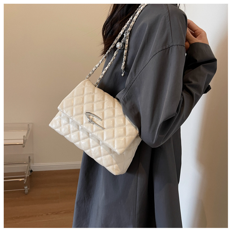 Korean Version Of Rhombic Design Bag Women 2023 New Small Fragrance Style high-end car stitching temperament one-shoulder Messenger women's bag_voghion.com