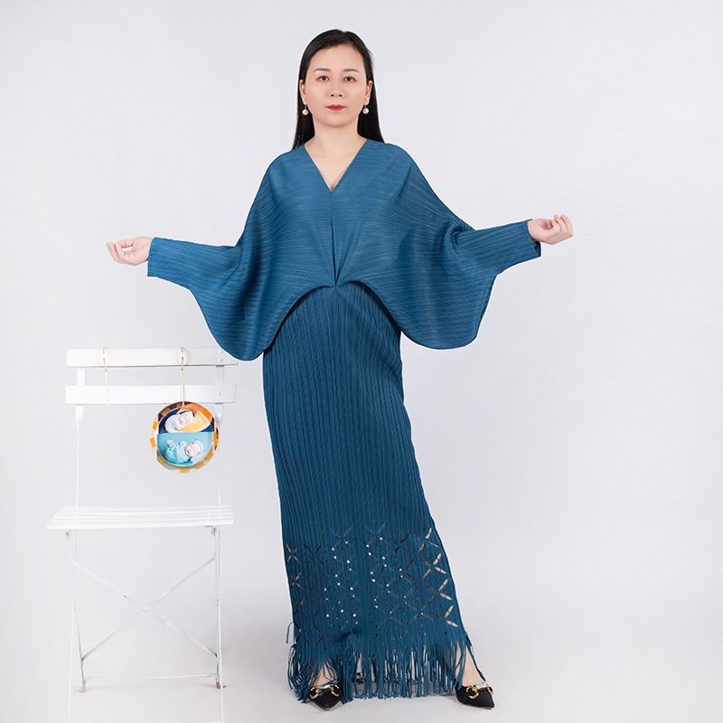 Plissiertes Fledermauskleid mit V-Ausschnitt für Damen – Maxikleid mit Crinkle-Struktur – Elegante Tunika in Übergröße (Einheitsgröße S-L)_voghion.com