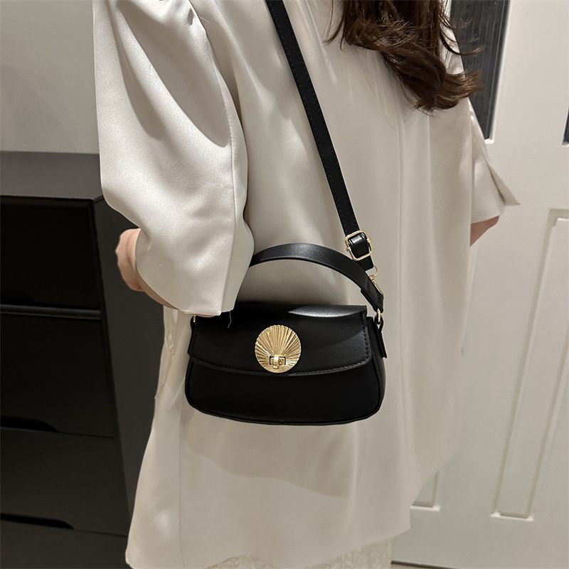 New Fashion Trendy High end Lock Buckle Handheld Small Square for Women's 2024 Summer Versatile and Beautiful One_voghion.com