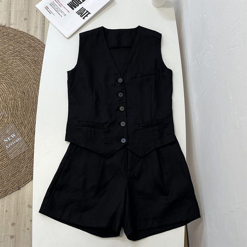 Abbigliamento da donna, gilet bianco sottile, abito corto, giacca senza maniche alla moda per le donne_voghion.com