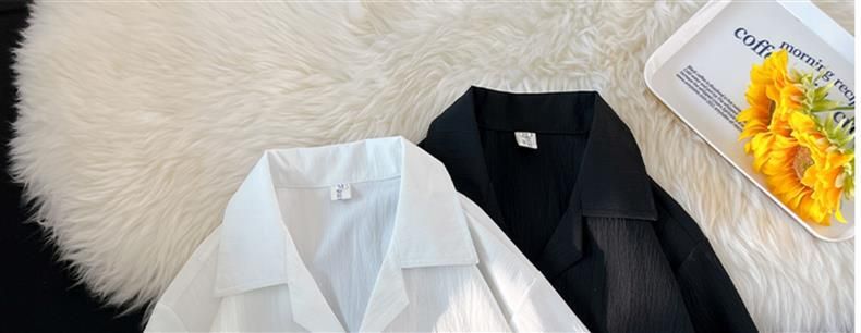 Camicia da uomo in seta ghiacciata plissettata, a maniche corte, con colletto ampio, design alla moda, top fresco_voghion.com