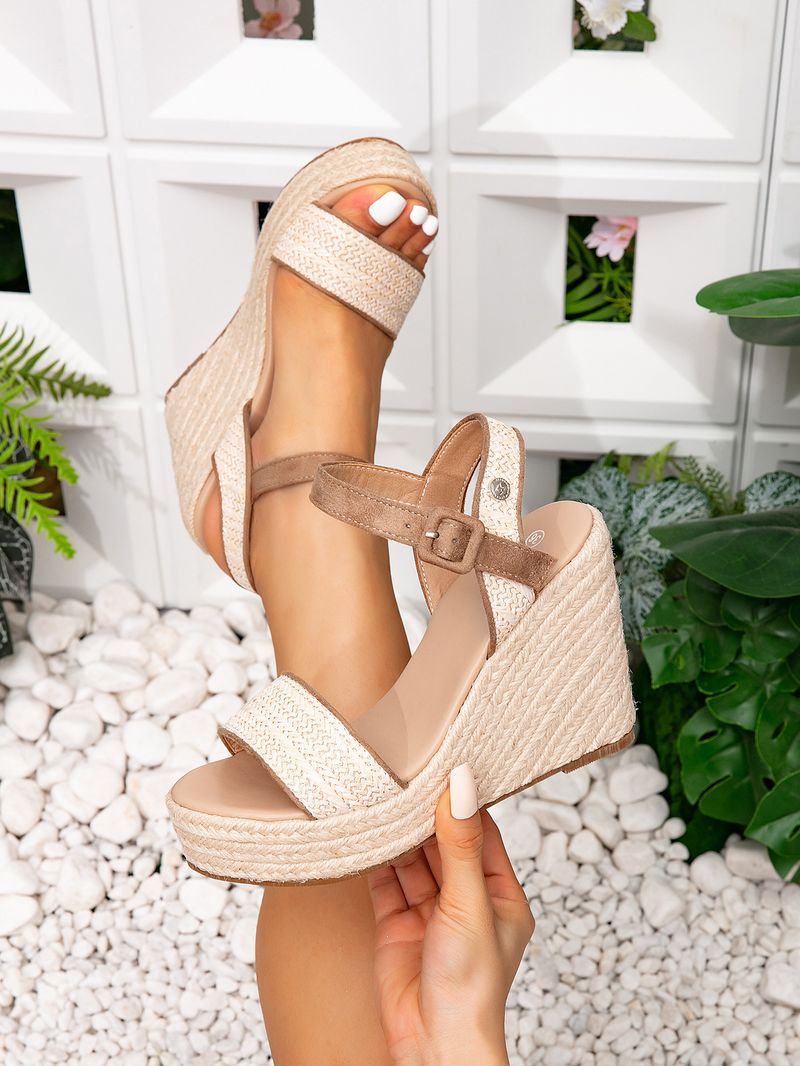 Apricot colored wedge heel with thick sole for increased height, fashionable and comfortable casual one button women's_voghion.com