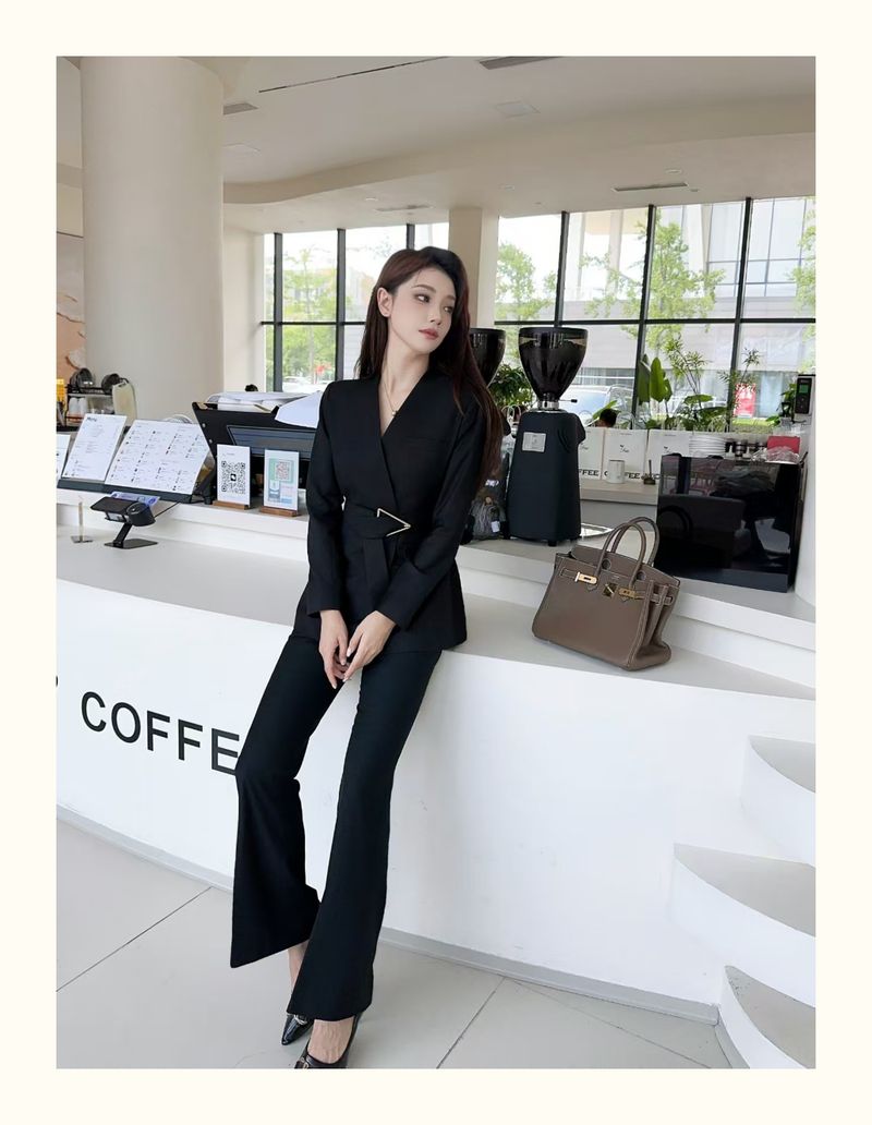 Black Minimalist Collarless Triangle Button Waist-Cinching Suit Wool Slim Fit Elegant Flared Pants Commuting_voghion.com