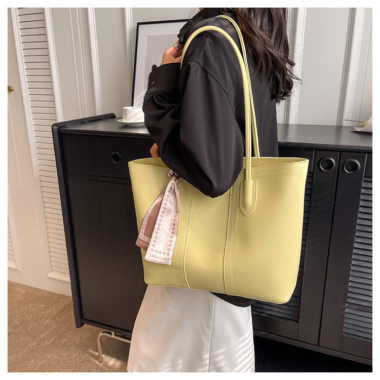 Borsa a tracolla versatile da donna, di grande capacità, primavera/estate 2024, con texture popolare, per i pendolari_voghion.com