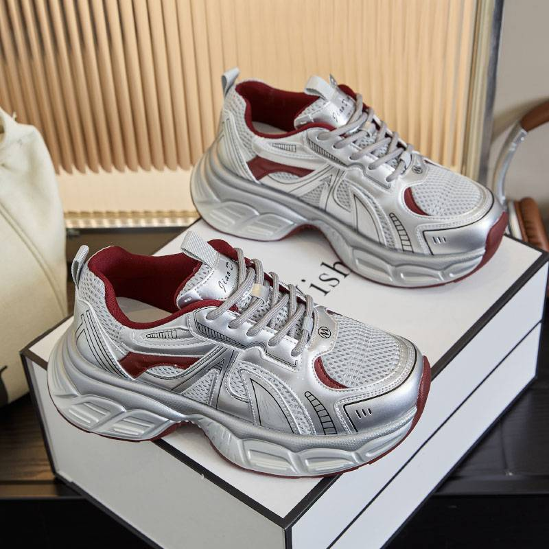 Mingliu Suction film sole dad shoes 2025 spring new casual running shoes thick sole height increasing sports shoes women's versatile shoes children_voghion.com