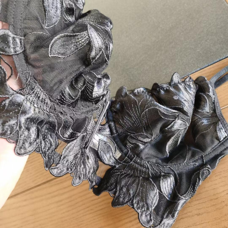 Nuovo reggiseno intimo sexy in pizzo ricamato con scollo a V profondo per donna, con seno grande ultra sottile e piccola arricciatura._voghion.com