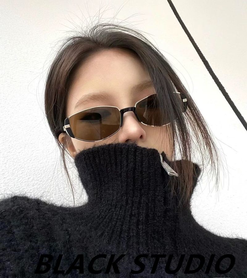 Retro Modern High-end Brown Narrow Frame Small Brown Glasses Women's Round Face Thin Cat Eye Sunglasses_voghion.com