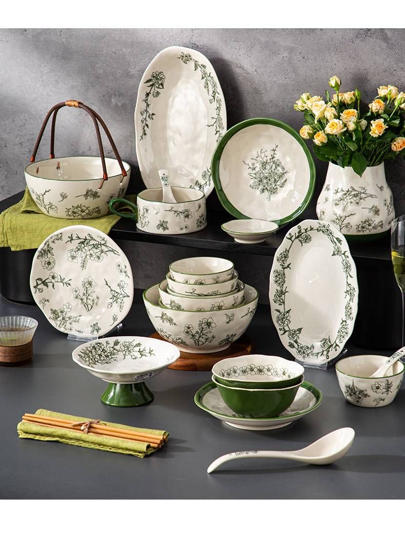 Luxury Ceramic Steak Plates Set – Elegant 7"/8" Oval Dinnerware With Floral Motif, Microwave Safe (Lightweight Yet Durable)_voghion.com