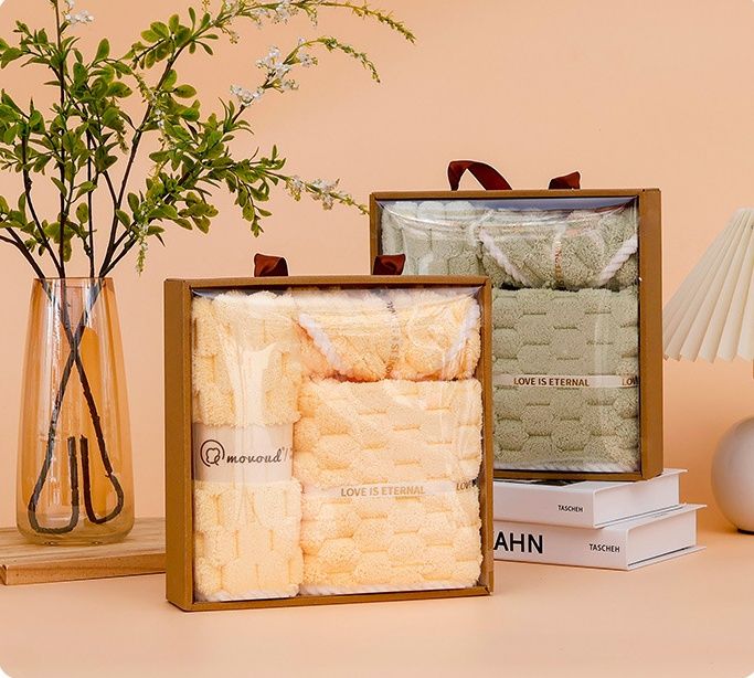 Coral Velvet Towel Gift Box Set Of Three Pieces, Event Gift And Souvenir_voghion.com