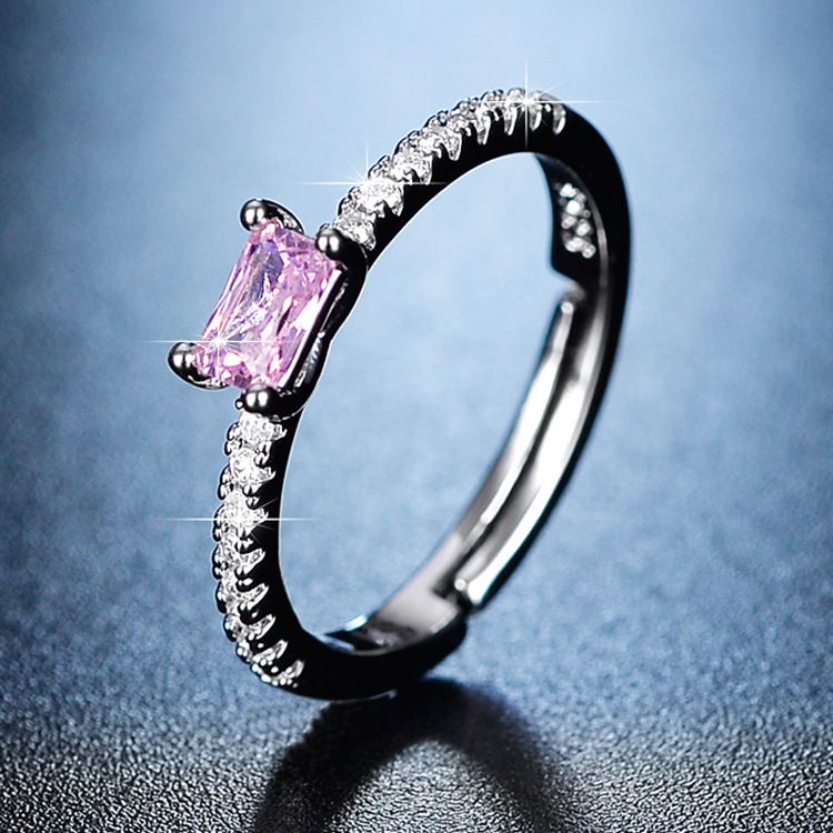 Live streaming light luxury design fashionable diamond inlaid moissanite one carat open zircon ring for women_voghion.com