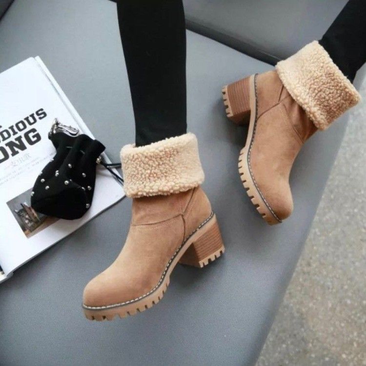 Botas de neve de camurça com salto grosso e cano médio para outono e inverno_voghion.com