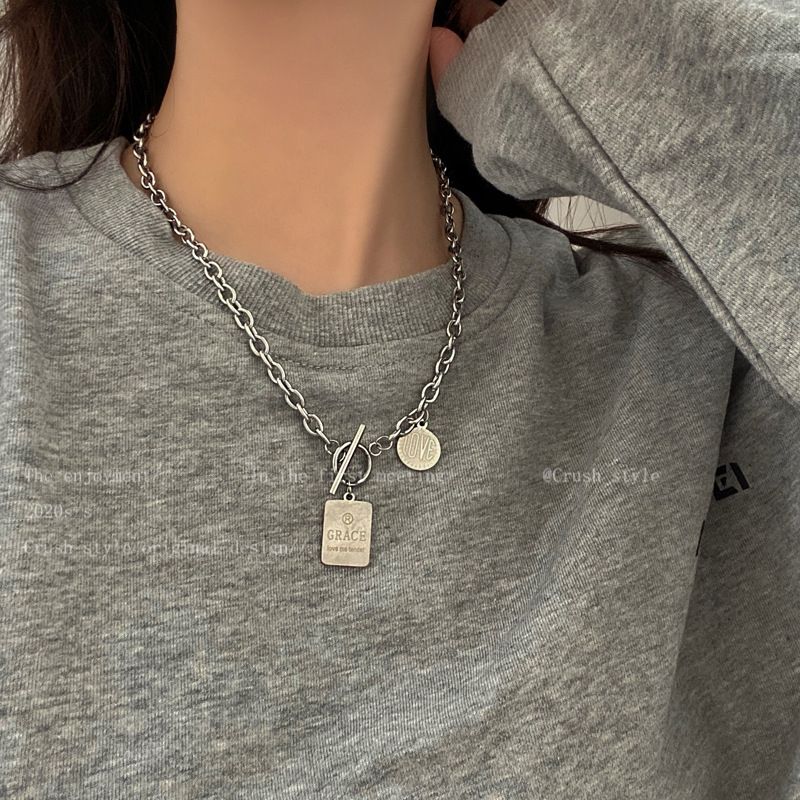 Titanium Steel Light Luxury Niche Design Necklace For Women And Men, Trendy Hip-Hop Clavicle Simple Sweater Chain, Long_voghion.com