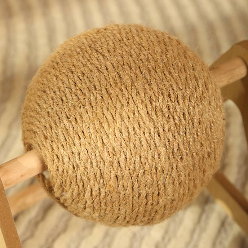 Dreieckiger rotierender Ball Katzenkratzbrett Klettergerüst Haustierspielzeug_voghion.com