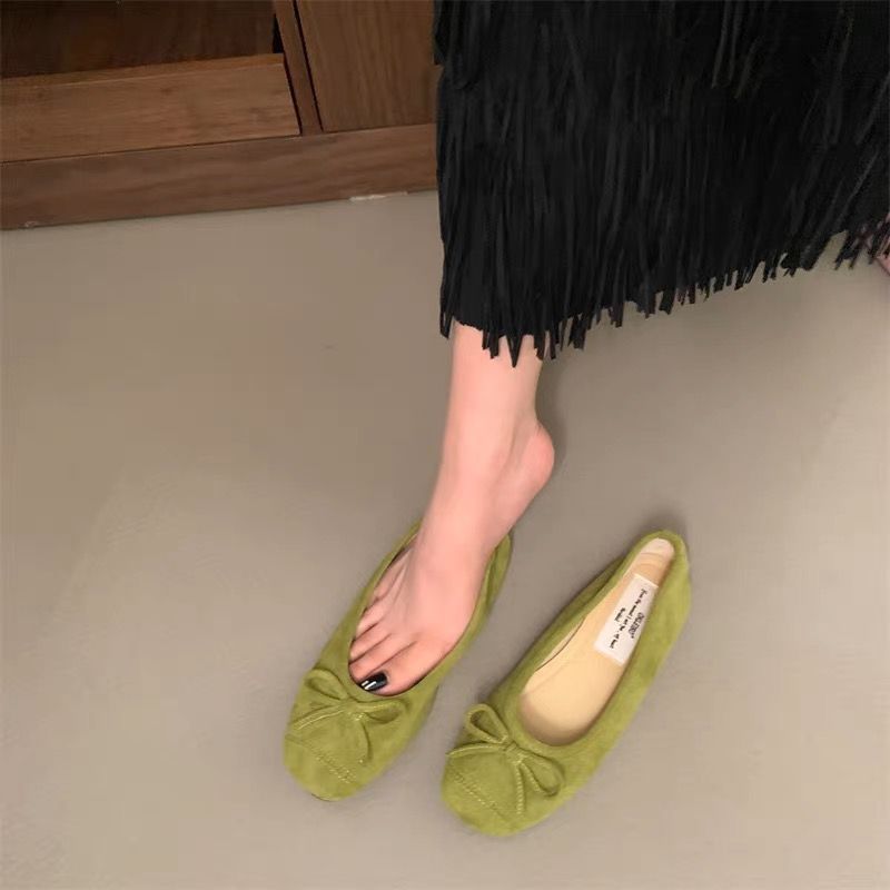 Elegante Abendschuhe mit runder Spitze und flachem Rock, knallend empfohlen_voghion.com