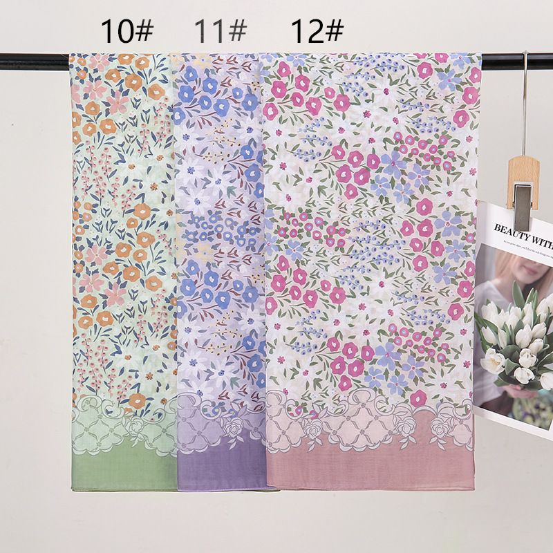 Muslimsk hodeskjerf Blomstertrykk stor størrelse 110 kvadratisk skjerf kvinnelig sørøstasiatisk populært malaysisk hodeskjerf for kvinner_voghion.com