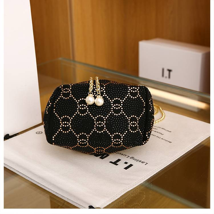 2024 New Women's Bag: Elegant and High-End Solid Color Sequin Crossbody Shoulder Handbag, Evening Bag_voghion.com