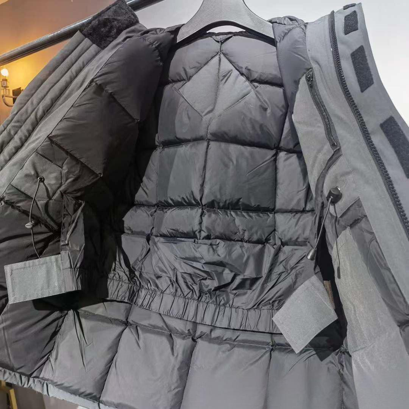 Herrenbekleidung Premium Expedition Parka mit echtem Wolfspelzbesatz – Wasserdichter Wintermantel für Männer und Frauen, ultrawarme Entendaunenjacke_voghion.com