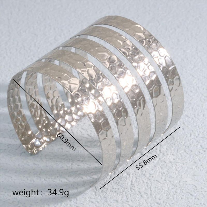Unique Niche Smooth Opening Bracelet Suitable Women's Buckle Texture, C-shaped Elastic Armband For Daily Wear, Simple_voghion.com